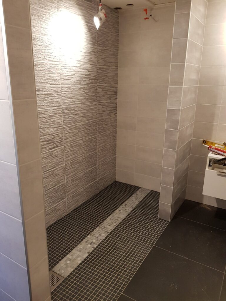 renovation-de-salle-de-bain-pres-de-montauban-sarl-rubis-9-